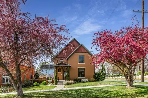 189 N R St E, Salt Lake City, UT 84103