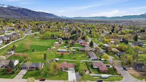View/Area - 220 E 300 N, Hyde Park, UT 84318 photo 2 of 2