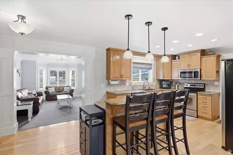 Kitchen - 220 E 300 N, Hyde Park, UT 84318 photo 4 of 4