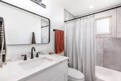 Bath - 10251 S 535 E, Sandy, UT 84070 photo 1 of 4