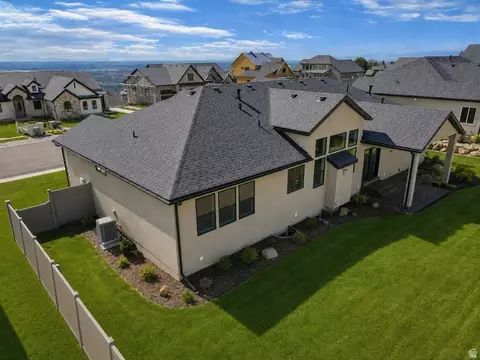 Exterior - 656 E Mountain Rd N, North Ogden, UT 84414 photo 3 of 4