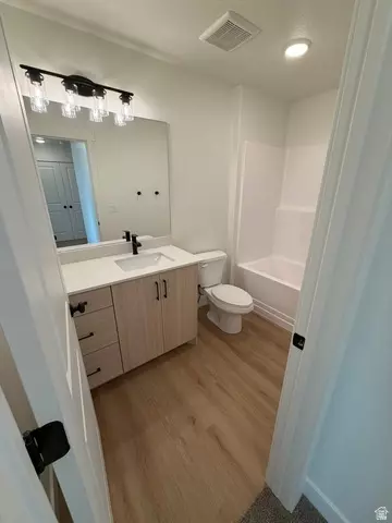 Bath - 671 N 280 W, Smithfield, UT 84335 photo 3 of 3