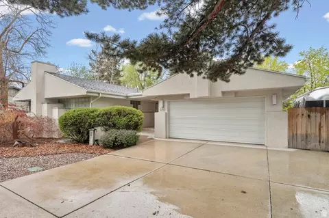 5750 Glenbrook Dr, Holladay, UT 84121