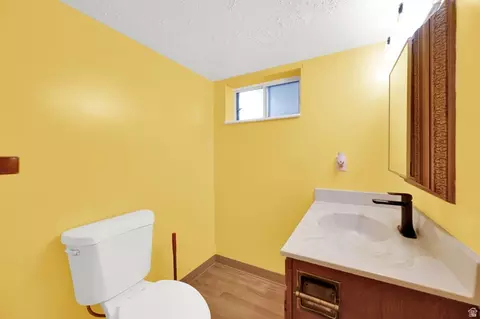Bath - 1415 S 1250 E, Clearfield, UT 84015 photo 3 of 3