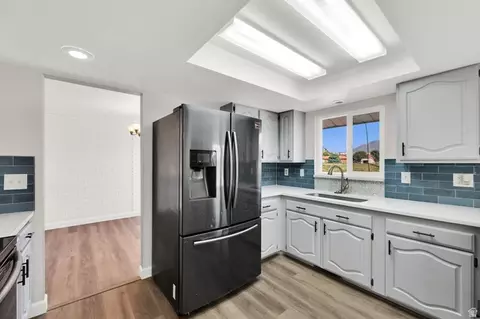 Kitchen - 1415 S 1250 E, Clearfield, UT 84015 photo 2 of 3