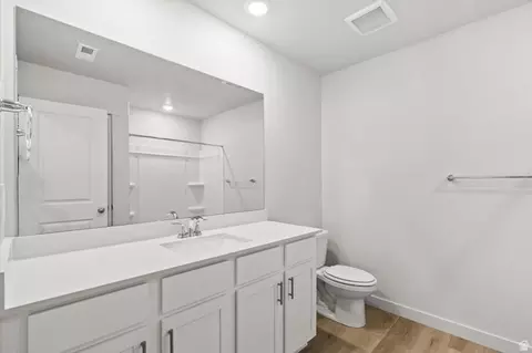 Bath - 3476 N Browning St #1520, Eagle Mountain, UT 84005 photo 5 of 5