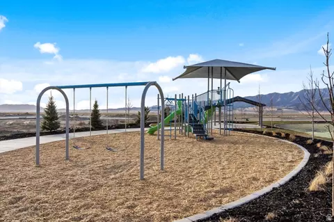 View/Area - 3476 N Browning St #1520, Eagle Mountain, UT 84005 photo 2 of 8