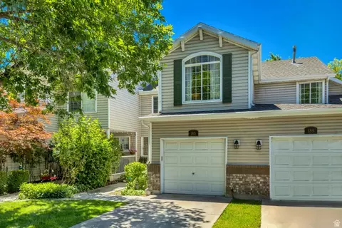 185 N 50 W, Centerville, UT 84014