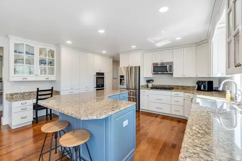 Kitchen - 675 S River Breeze Dr, Orem, UT 84097 photo 1 of 6