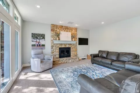 Living - 675 S River Breeze Dr, Orem, UT 84097 photo 4 of 6