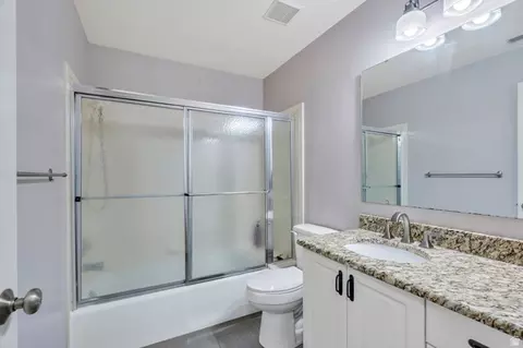 Bath - 675 S River Breeze Dr, Orem, UT 84097 photo 3 of 6