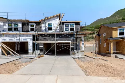 5327 S Acacia Dr #720, Mapleton, UT 84664