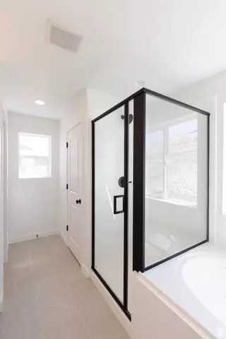 Bath - 2988 E Serdar Ln #C16, Eagle Mountain, UT 84005 photo 5 of 6