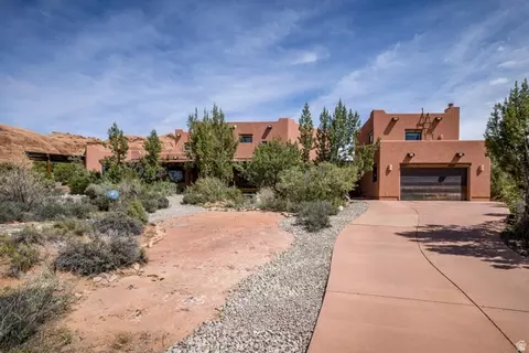 Exterior - 3617 E Red Rock Dr, Moab, UT 84532 photo 4 of 16