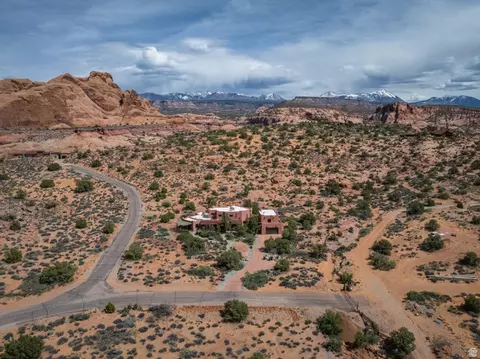 View/Area - 3617 E Red Rock Dr, Moab, UT 84532 photo 1 of 10