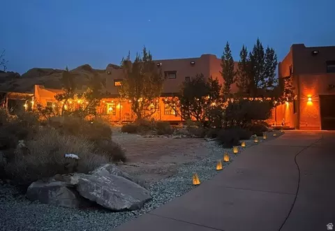 3617 E Red Rock Dr, Moab, UT 84532
