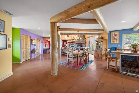 Dining - 3617 E Red Rock Dr, Moab, UT 84532 photo 2 of 4