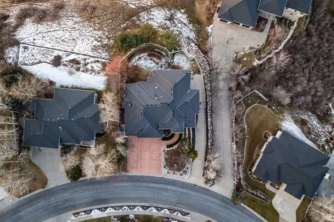 View/Area - 3252 Sunset Hollow Dr, Bountiful, UT 84010 photo 4 of 5