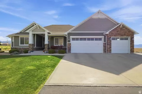3085 N Bronzewood Cir N #26, Erda, UT 84074