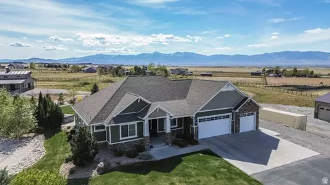 View/Area - 3085 N Bronzewood Cir N #26, Erda, UT 84074 photo 2 of 11