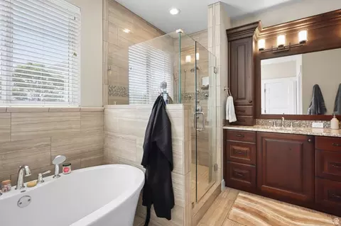 Bath - 3085 N Bronzewood Cir N #26, Erda, UT 84074 photo 4 of 8