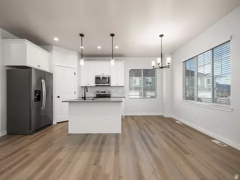 4152 W Hillscape Cir, Lehi, UT 84048