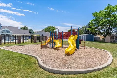 244 E Crescent Pkwy S #206, Sandy, UT 84070 photo 20