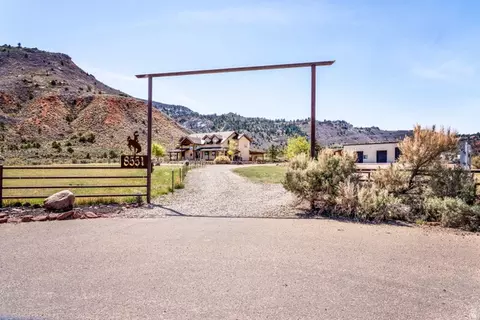 8551 W Sawtooth Park Dr, Naples, UT 84078