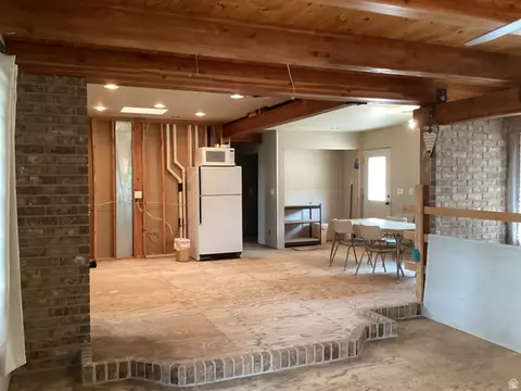 Kitchen - 9 Red Cliff Cir #17, Manila, UT 84046 photo 1 of 4