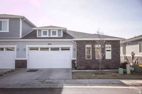 1359 W Stewart Dr, Riverton, UT 84065