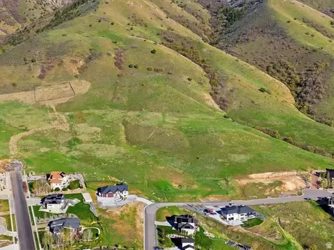2350 E 3025 N, North Logan, UT 84341 photo 16