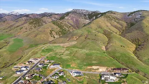 2350 E 3025 N, North Logan, UT 84341 photo 3