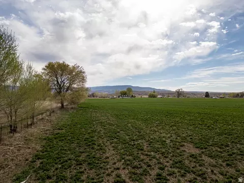 5602 S 9500 E, Jensen, UT 84035 photo 39