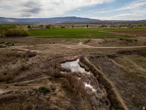 5602 S 9500 E, Jensen, UT 84035 photo 27