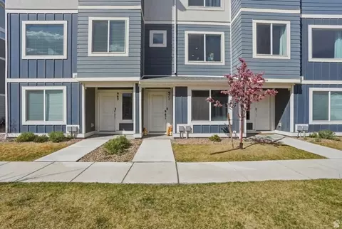 971 E Citadel Ln, Saratoga Springs, UT 84045