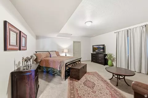 Bedroom - 987 E Deer Arch Ln, Draper, UT 84020 photo 3 of 5