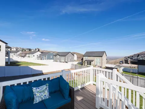 Exterior - 2487 E Canyon Wild Rd #413, Draper, UT 84020 photo 8 of 24
