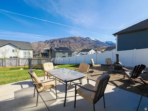 Exterior - 2487 E Canyon Wild Rd #413, Draper, UT 84020 photo 13 of 24
