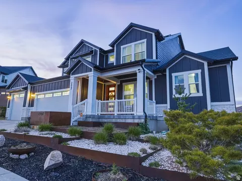 Exterior - 2487 E Canyon Wild Rd #413, Draper, UT 84020 photo 7 of 24