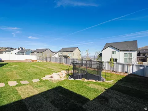 Exterior - 2487 E Canyon Wild Rd #413, Draper, UT 84020 photo 11 of 24