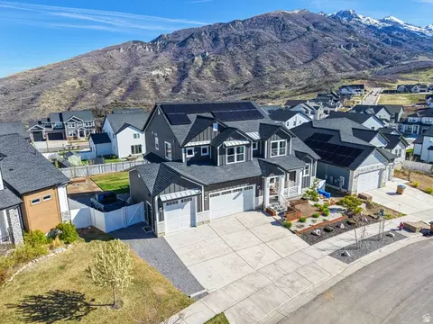 View/Area - 2487 E Canyon Wild Rd #413, Draper, UT 84020 photo 2 of 4