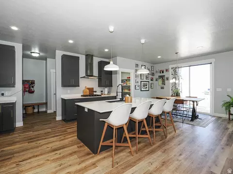 Kitchen - 2487 E Canyon Wild Rd #413, Draper, UT 84020 photo 2 of 6