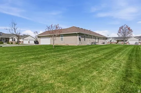 Exterior - 590 E 1st S S S #A/B, Preston, ID 83263 photo 3 of 4