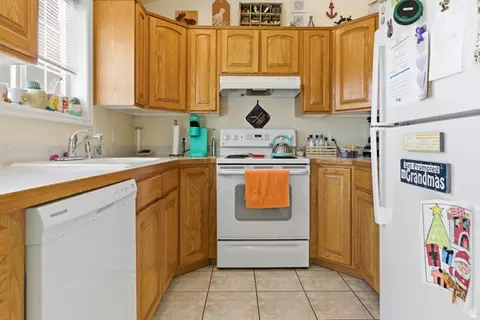 Kitchen - 590 E 1st S S S #A/B, Preston, ID 83263 photo 1 of 1