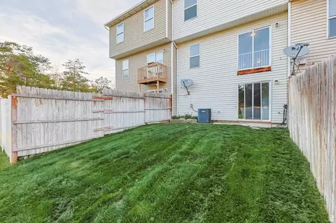 Exterior - 348 E 500 S, Clearfield, UT 84015 photo 3 of 6