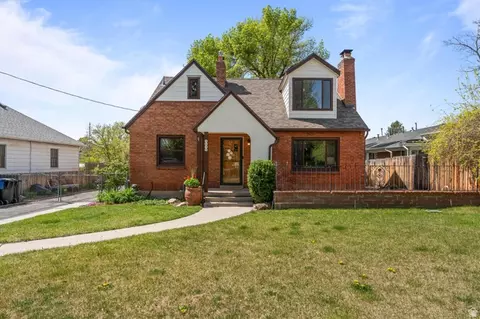 4640 S Locust Ln E, Holladay, UT 84117