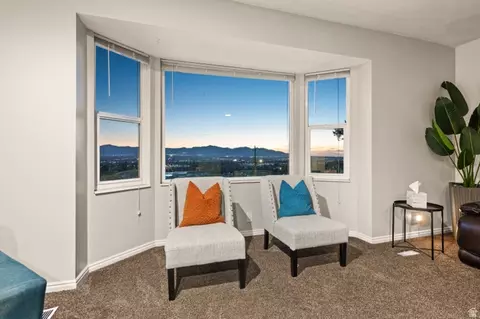 9750 S Indian Ridge Dr, Sandy, UT 84092
