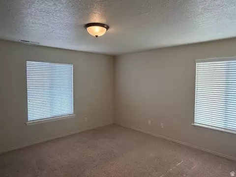 Bedroom - 3882 E Cascade Rd, Eagle Mountain, UT 84005 photo 2 of 4