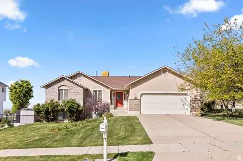 Exterior - 2925 N 850 E, North Ogden, UT 84414 photo 2 of 8