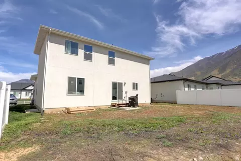 Exterior - 815 W Powderwood Ln, Mapleton, UT 84664 photo 6 of 6